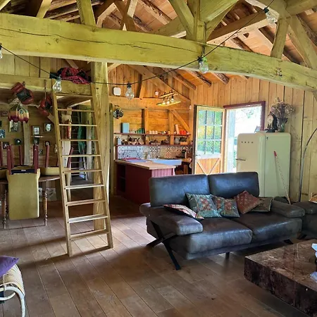 Vakantiehuis Tranquil Barn Dans Le Foret Sabres